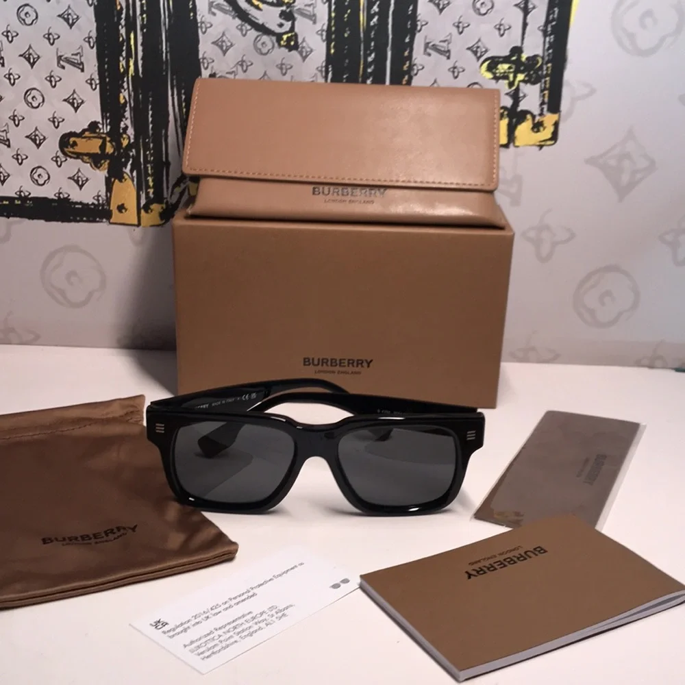 New Authentic Burberry BE4394 3001/87 Sunglasses